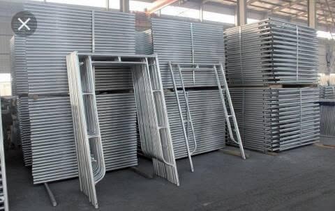 Scaffoldings - main image