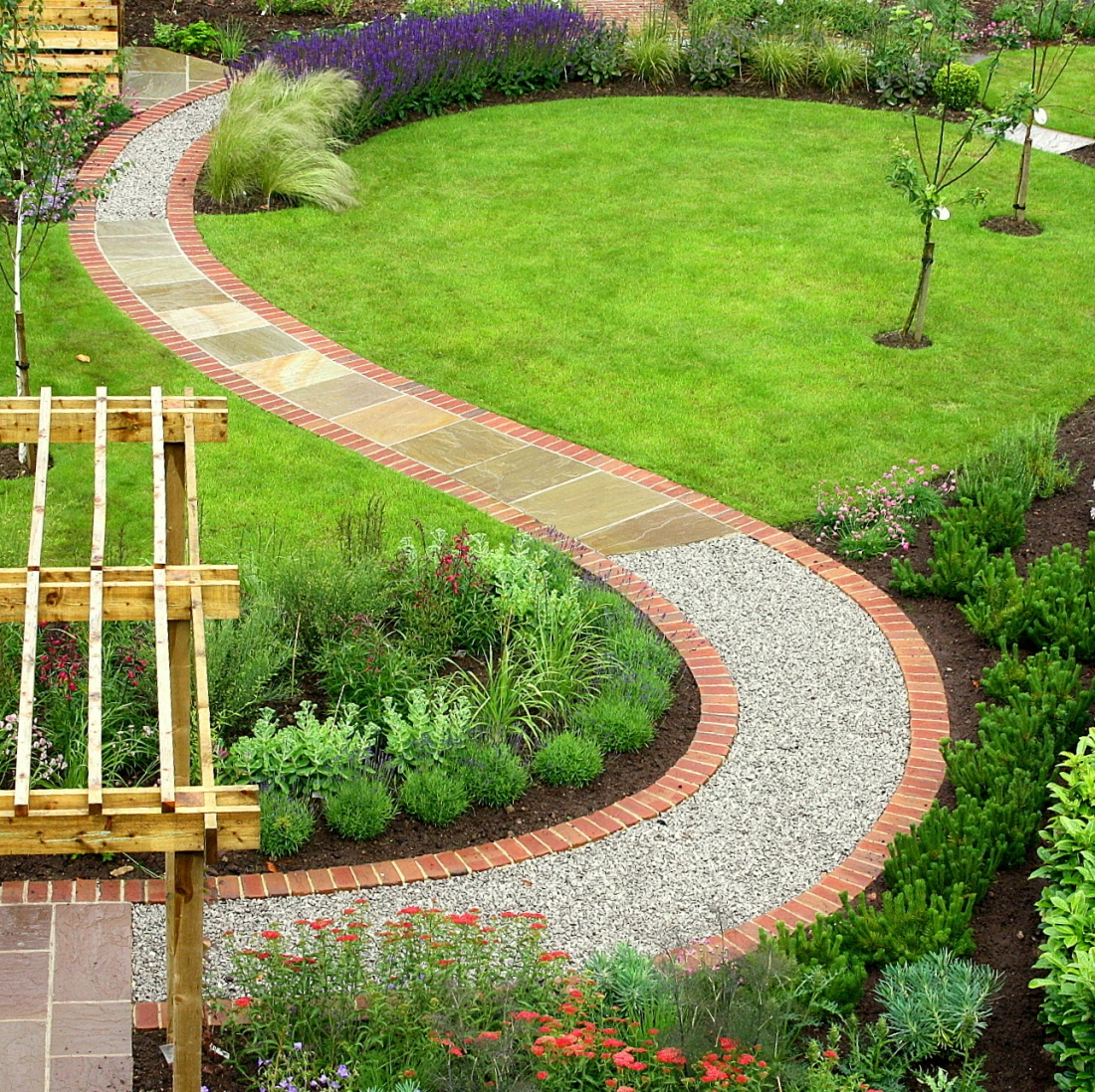 Landscaping & Garden design - main image