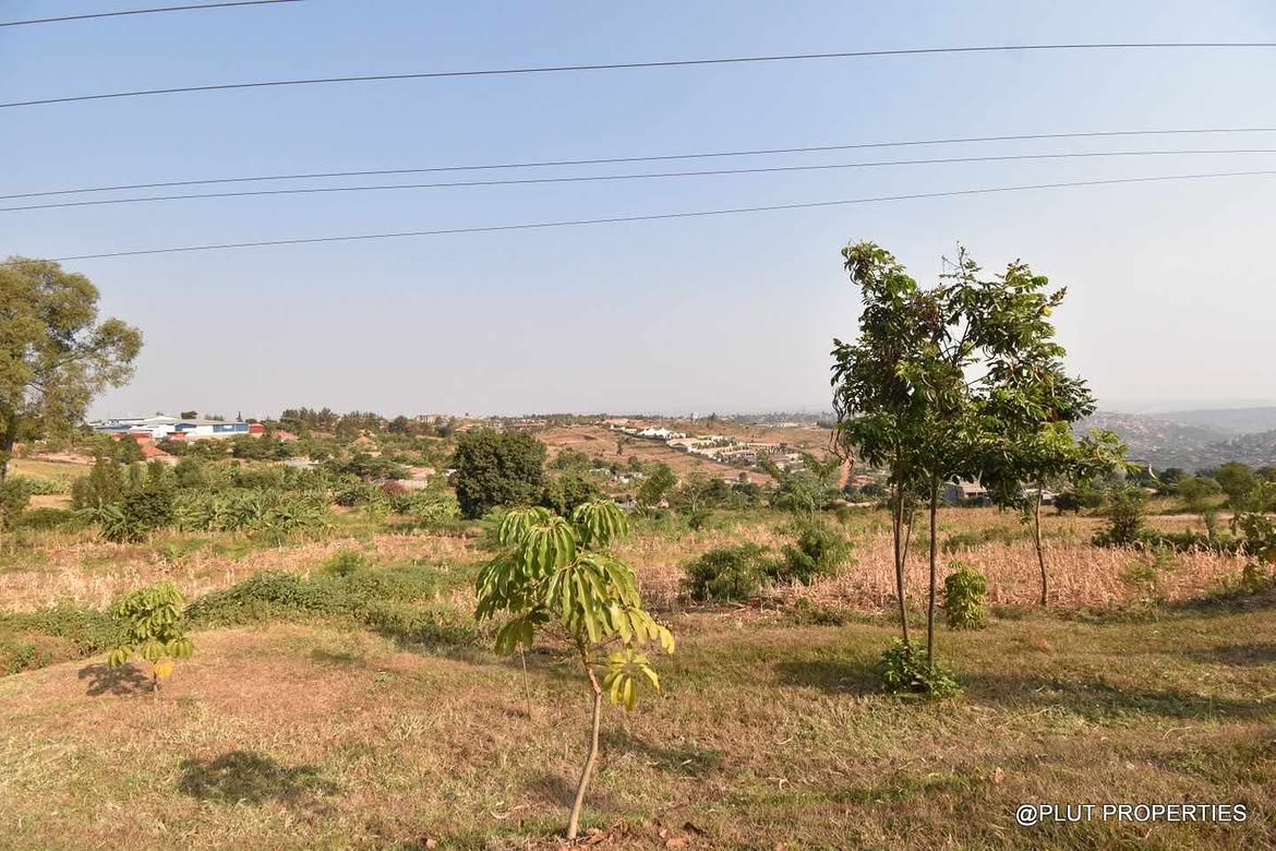 Plots for sale - main image