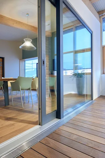Construction and House Finishing - main image