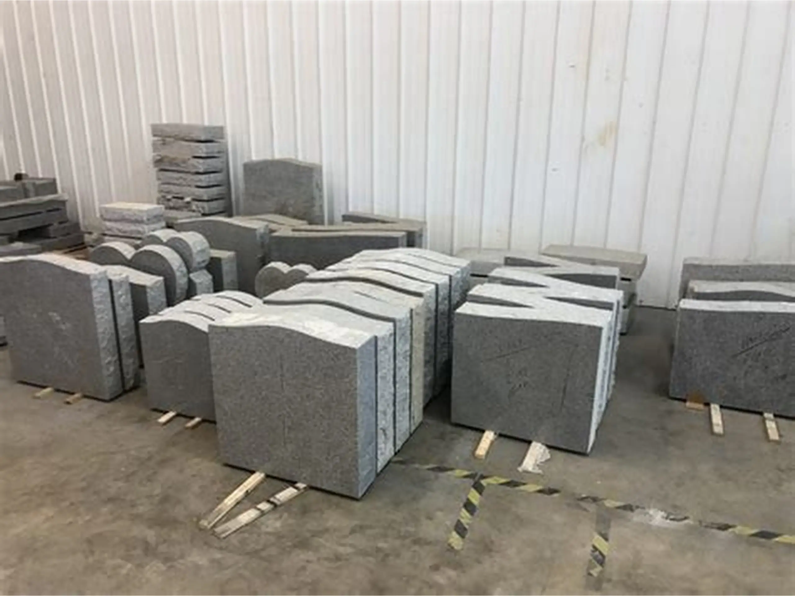 Cast stones - main image